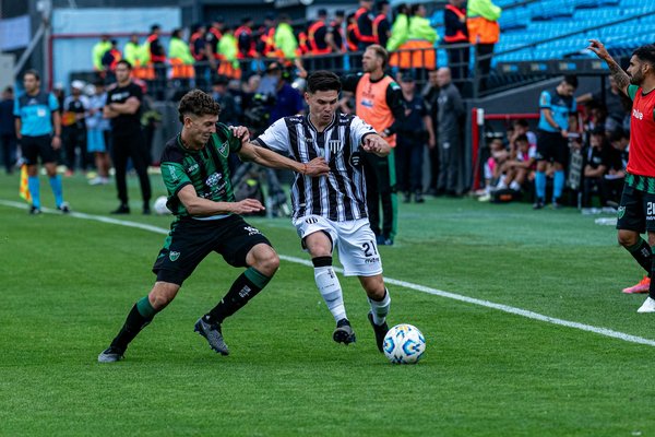 The Impact of Diet on Mental Health: Exploring Nutritional Therapy Benefits